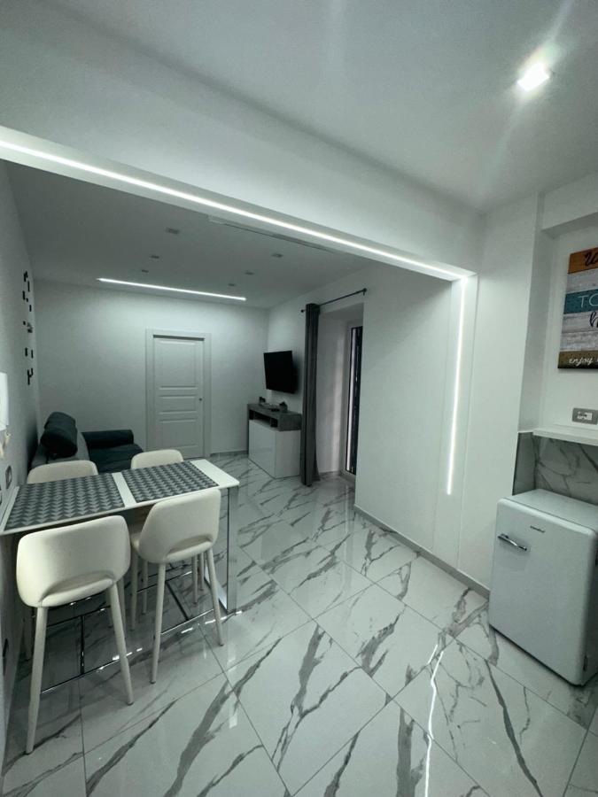 Mavy House Napoli Διαμέρισμα Εξωτερικό φωτογραφία
